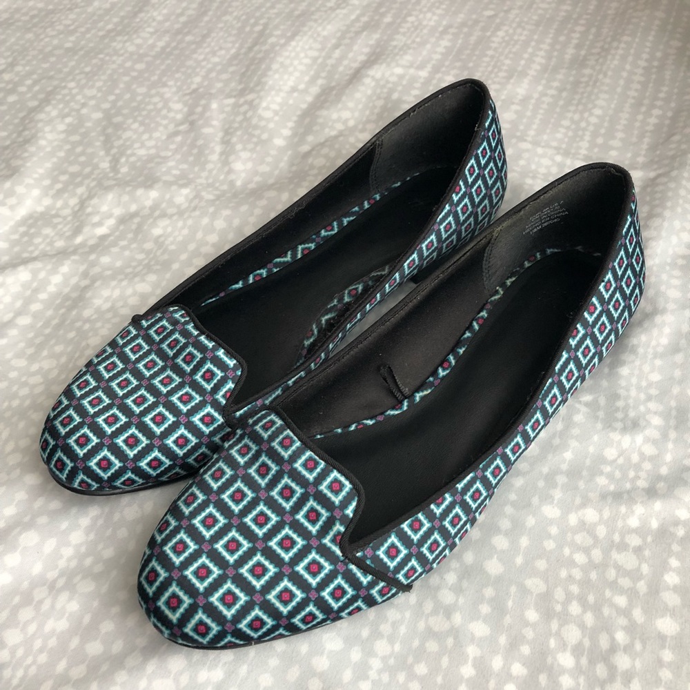 Fun Geometric Patterned Flats